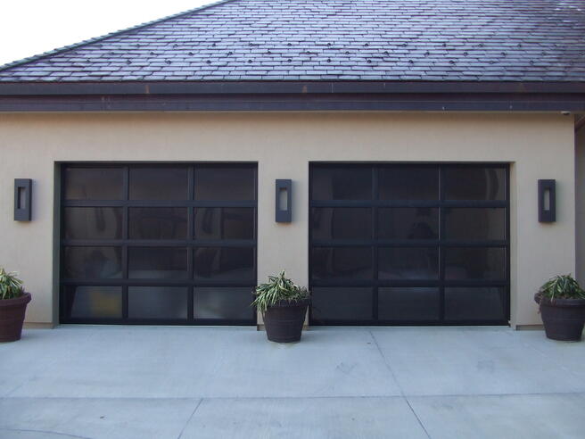 A safe and working garage door