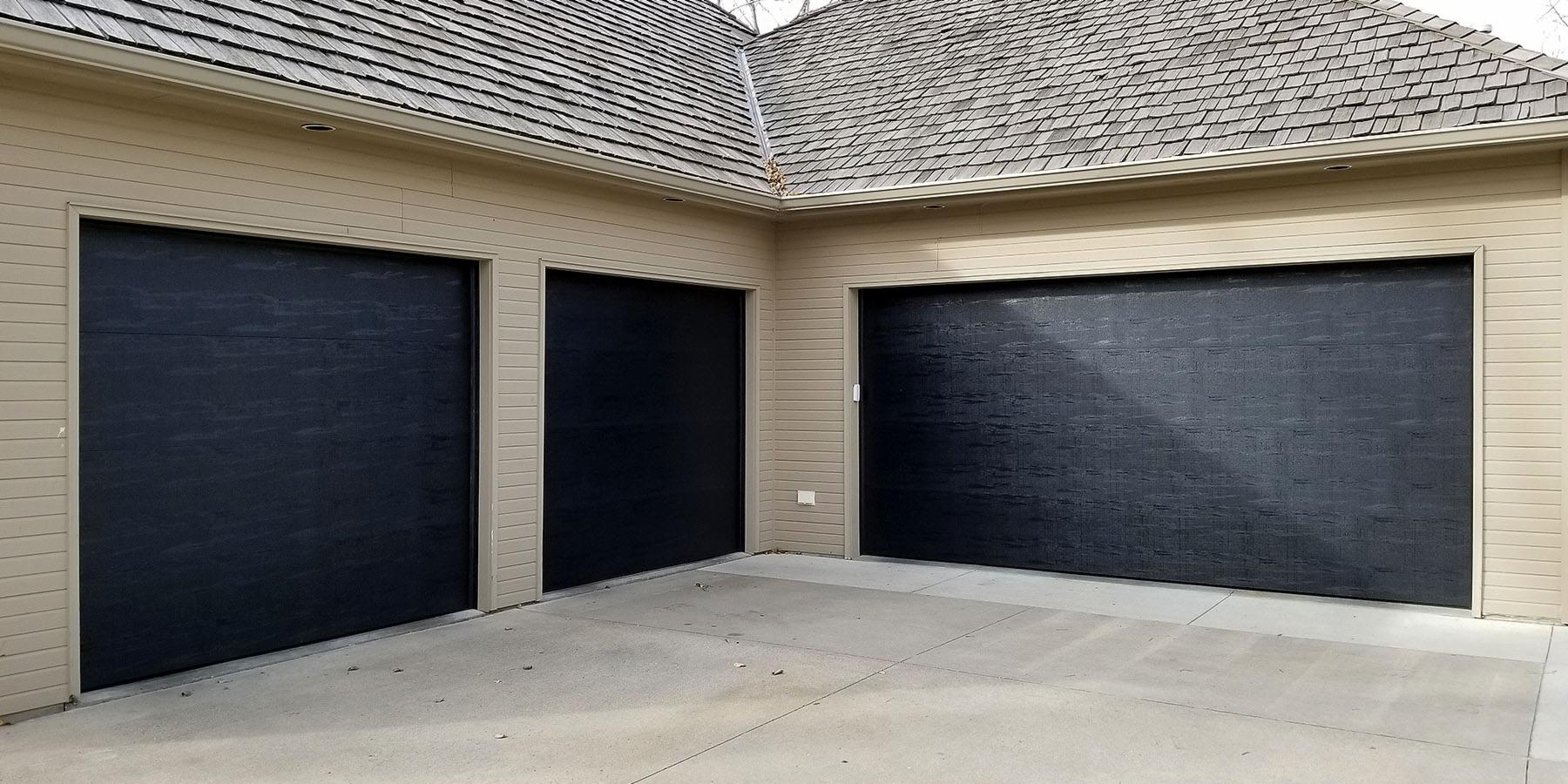 5 “Gotta Have It” 2018 Garage Door Trends