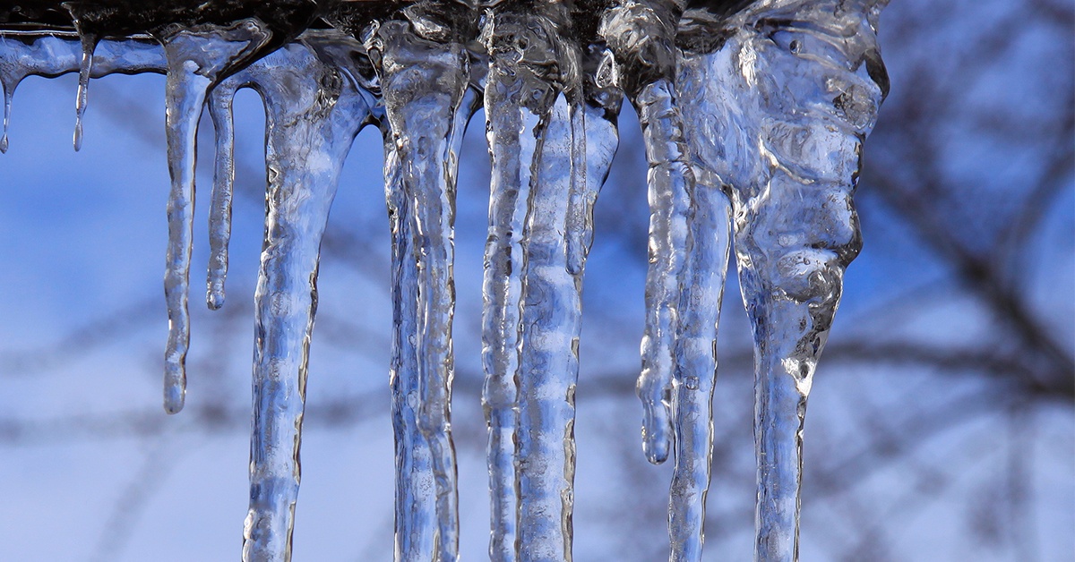 Overhead-Door-Blog-Image-FrozenDoors.jpg